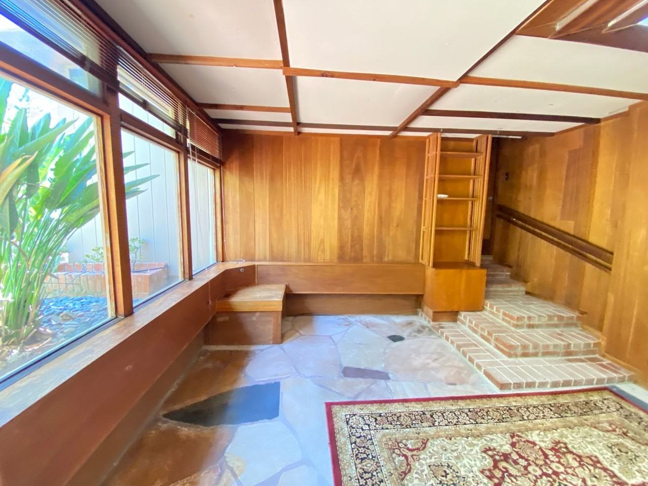 2377 Juan St - Photo 2 of 16