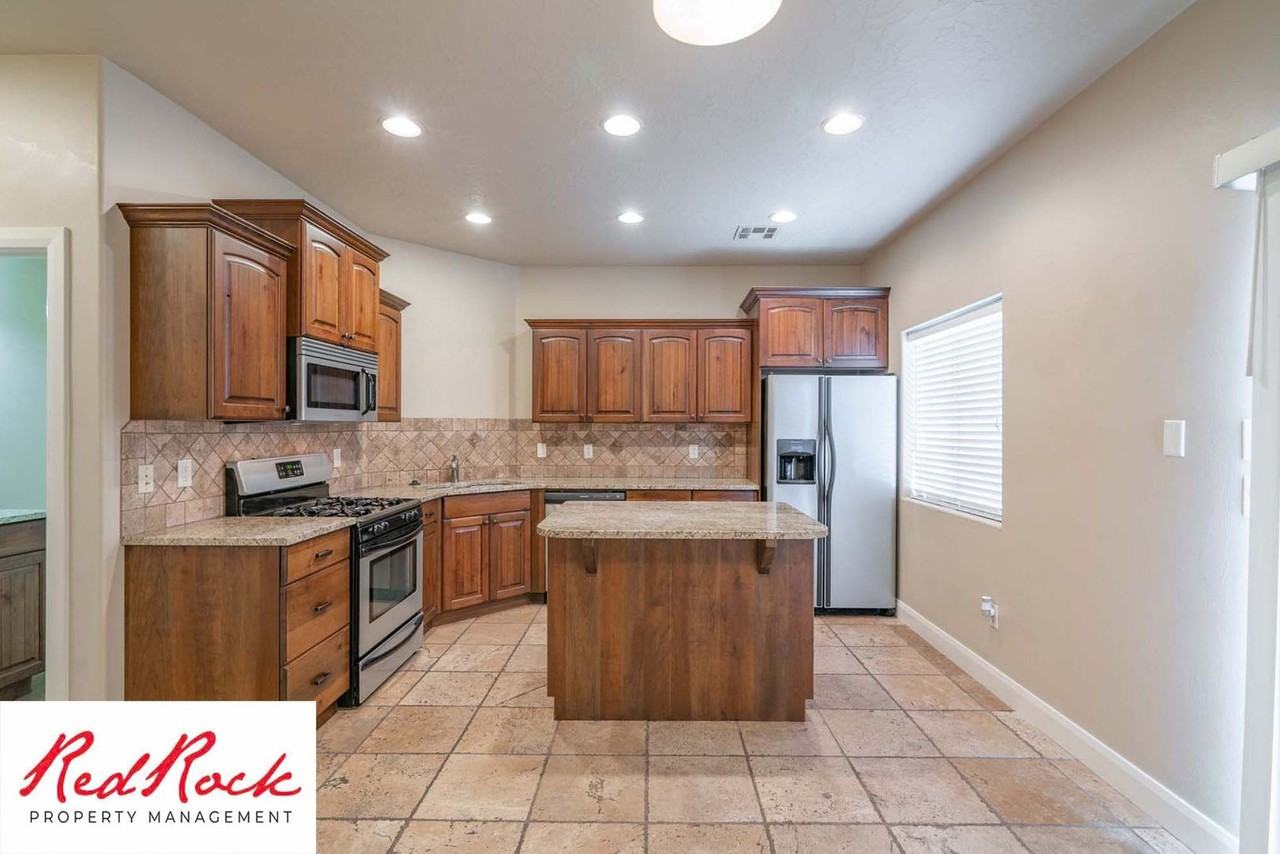 2075 S Sir Monte Dr #65 - Photo 4 of 8