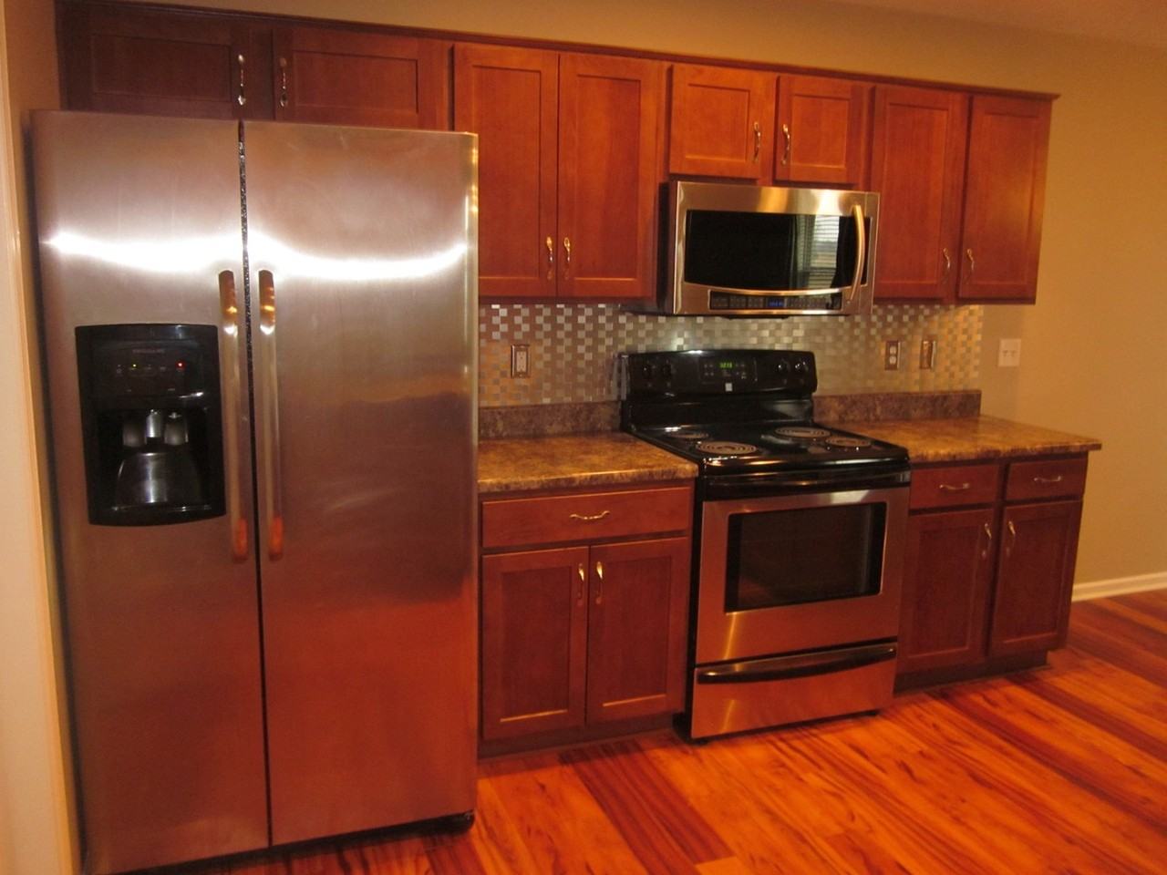 13028 Cocoplum Ct - Photo 3 of 7