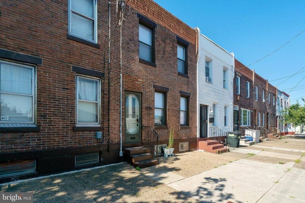 2836 Snyder Ave - Photo 2 of 24