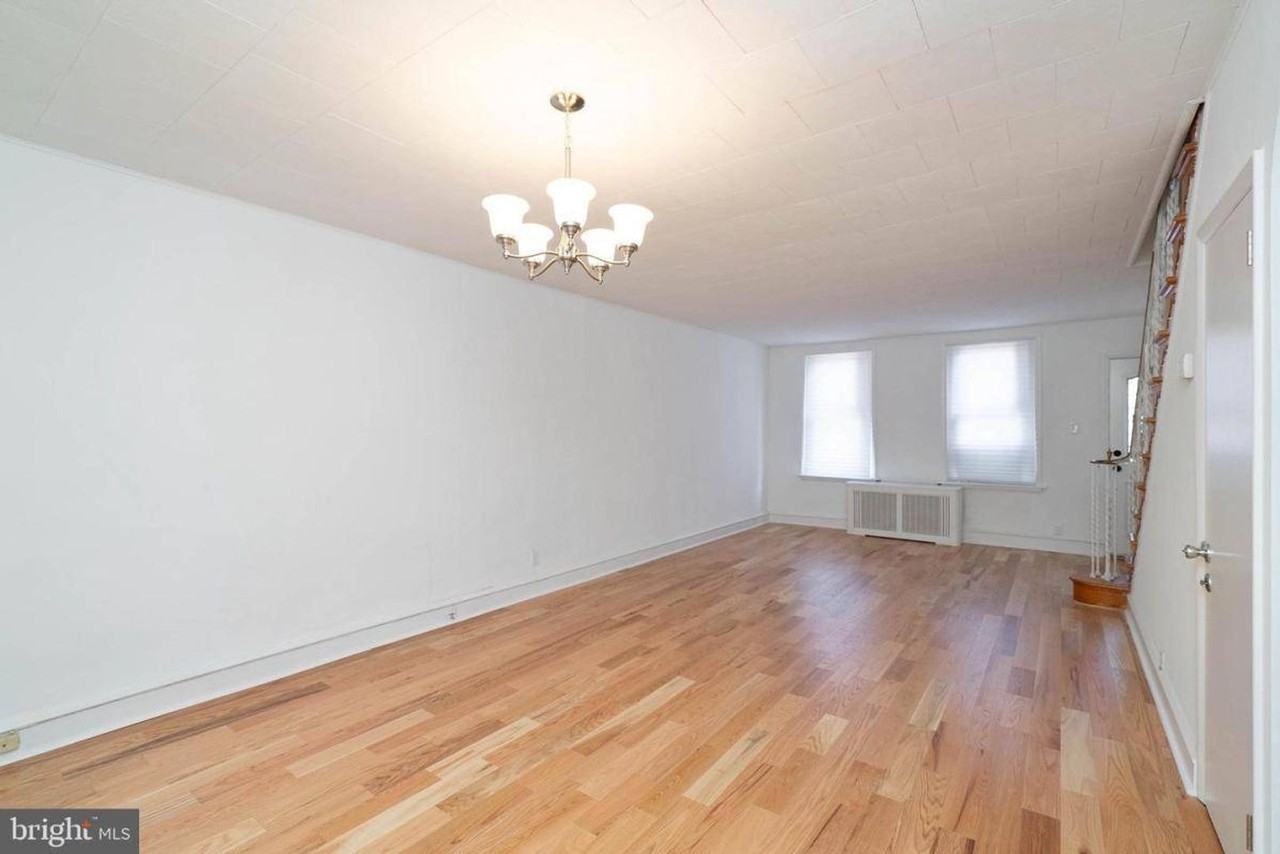 2836 Snyder Ave - Photo 5 of 24