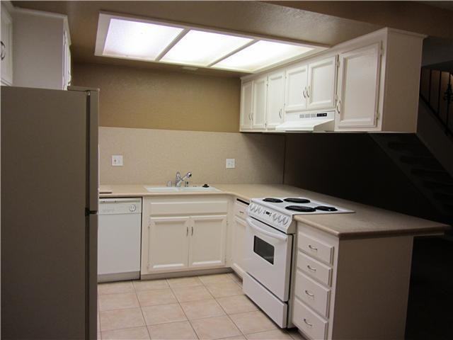 808 B St #6 - Photo 2 of 5