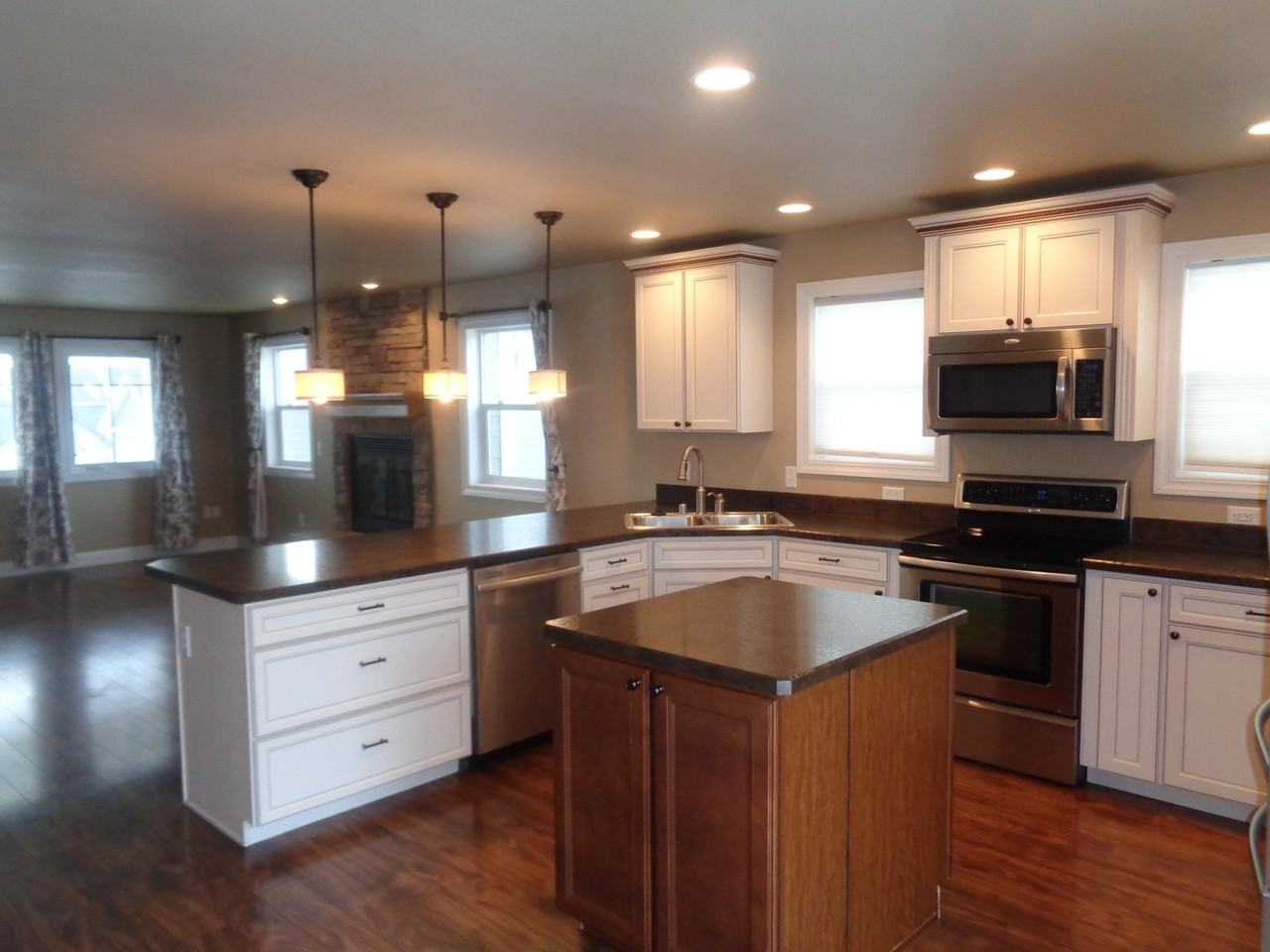 3113 Copper Ridge Pl - Photo 3 of 21