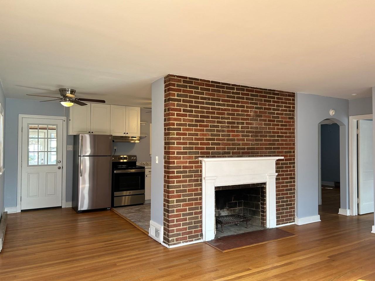 4617 Forest Hill Ave - Photo 2 of 20