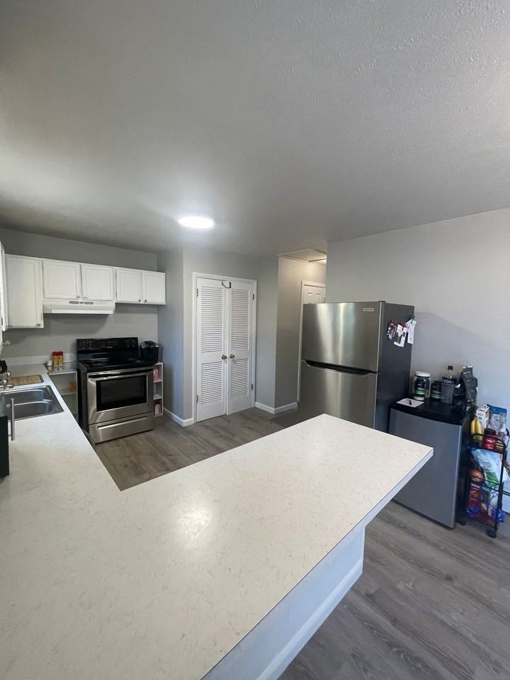 63rd12020 - Photo 3 of 18