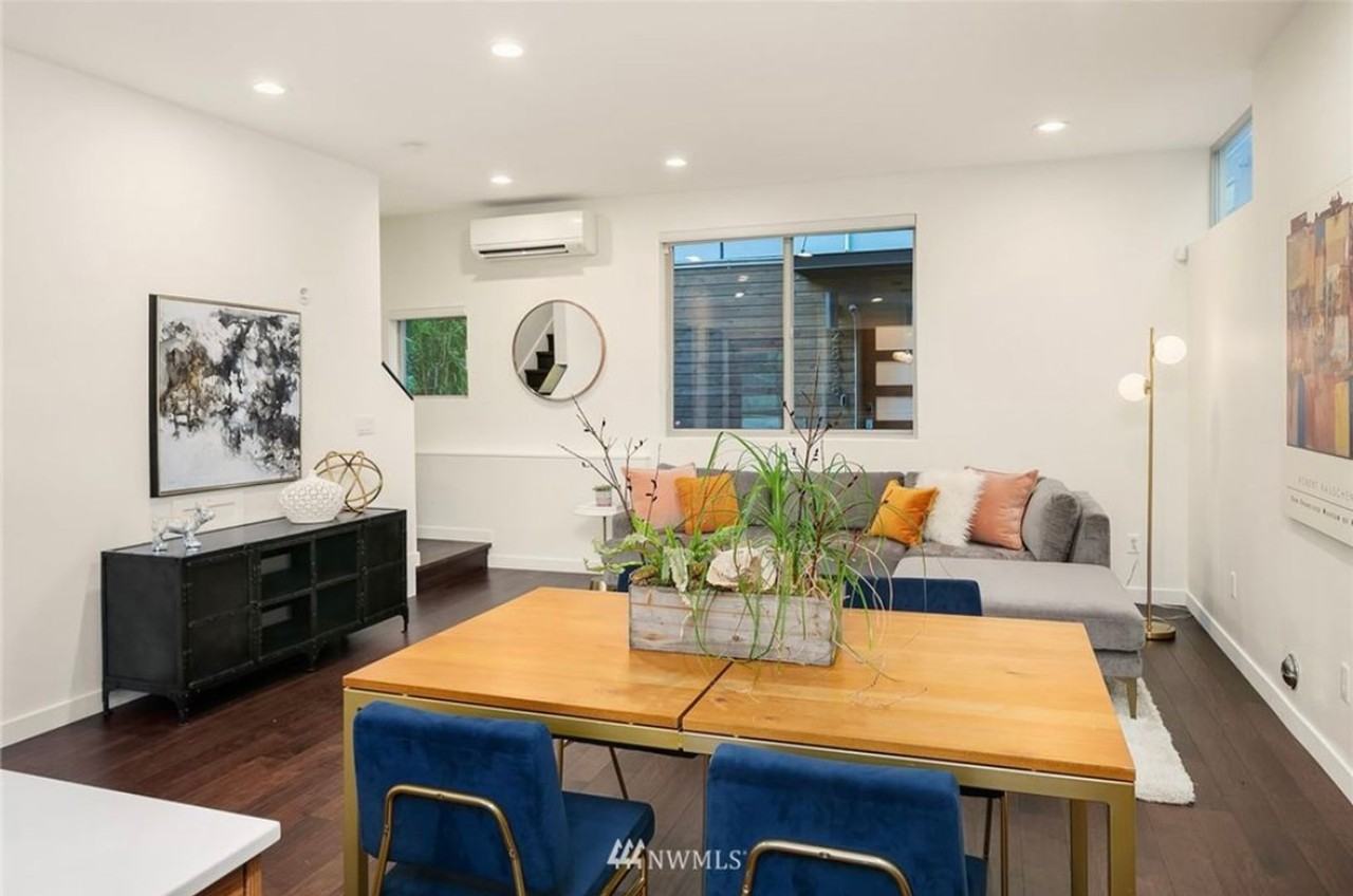 2838 Sw Genesee St #B - Photo 3 of 24