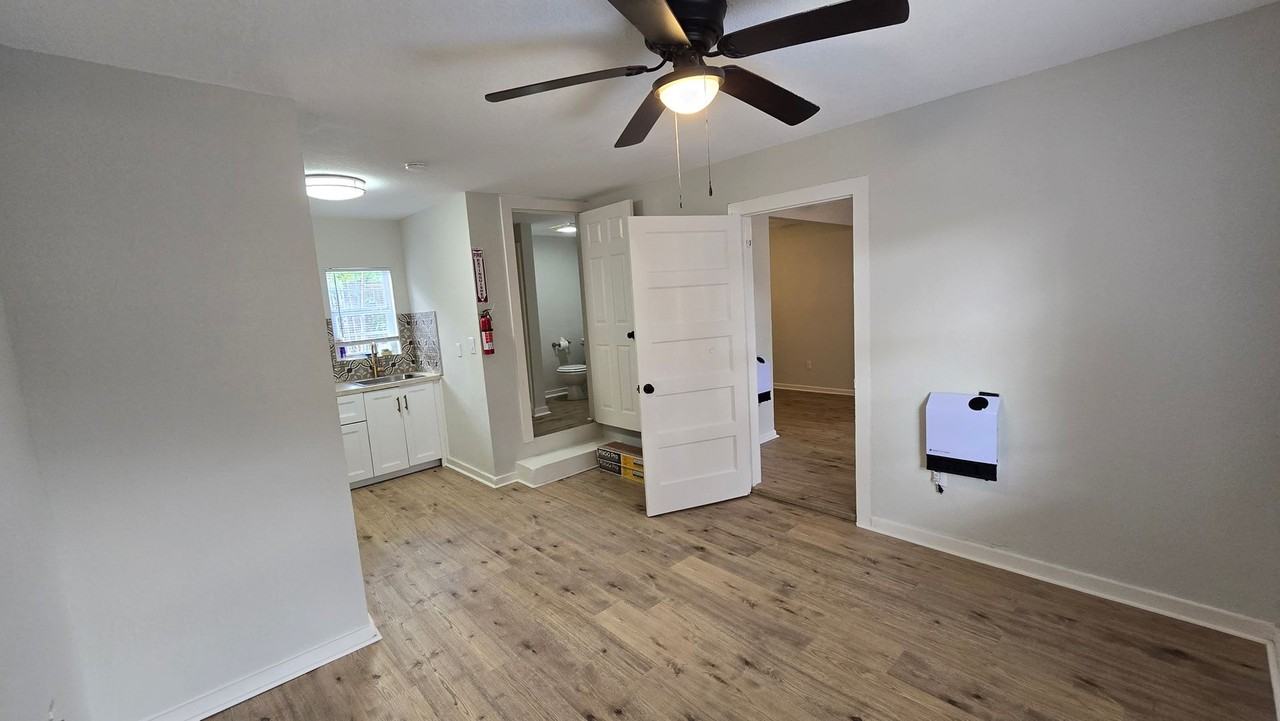 212 Placid - Photo 2 of 20