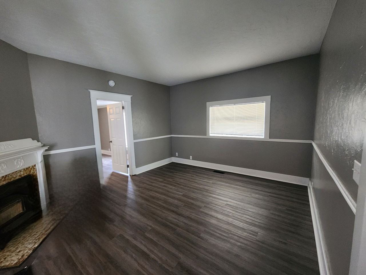 1101 North Indiana Avenue - Photo 2 of 14