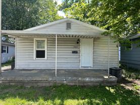 2604 S Pasfield St - Photo 1 of 1