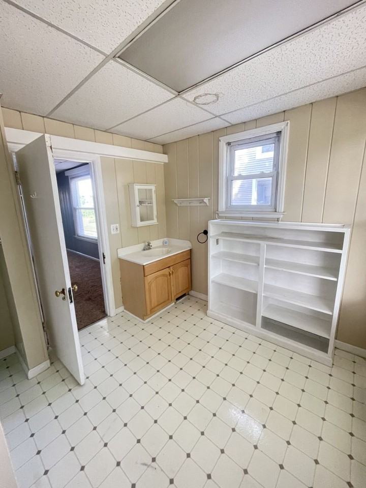 53 W. Main - Photo 3 of 9