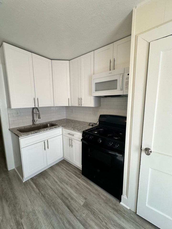 1314 Morris St - Photo 4 of 11