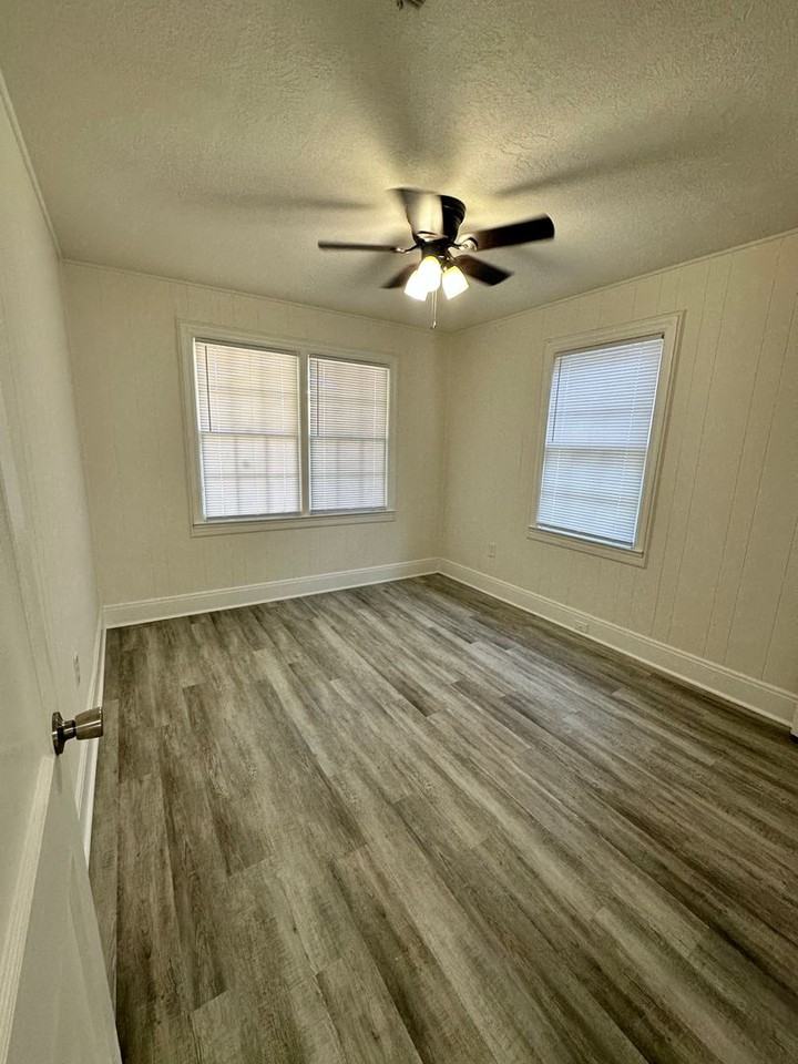 1314 Morris St - Photo 6 of 11