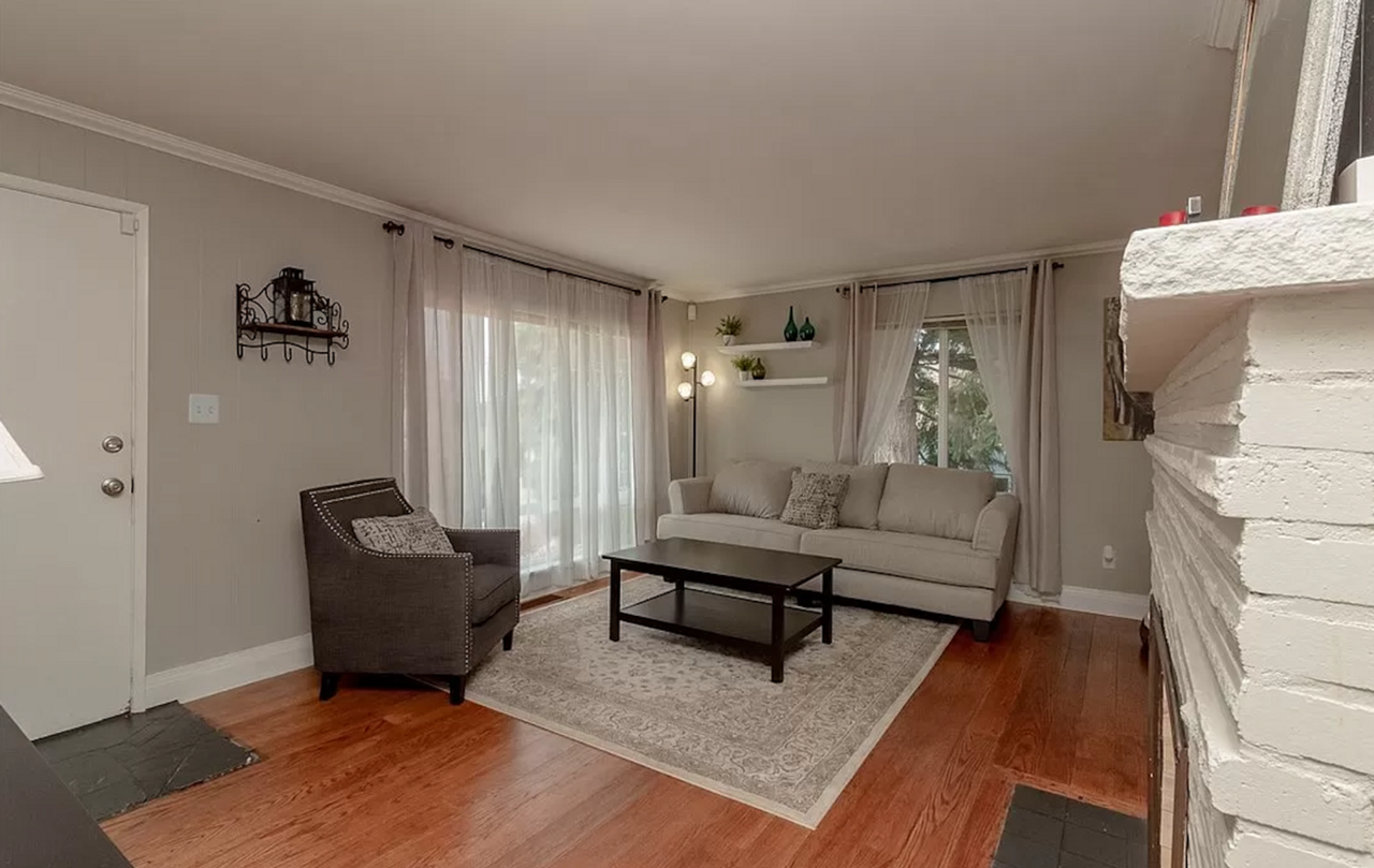 11616 23rd Ave Sw - Photo 6 of 20