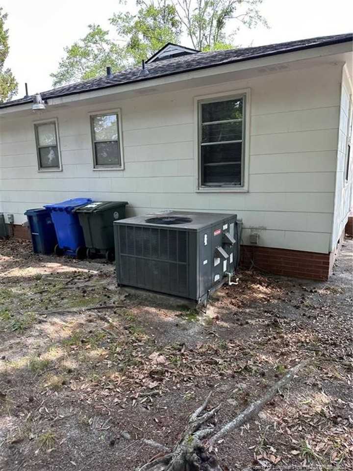 200 Post Ave #2 - Photo 3 of 8