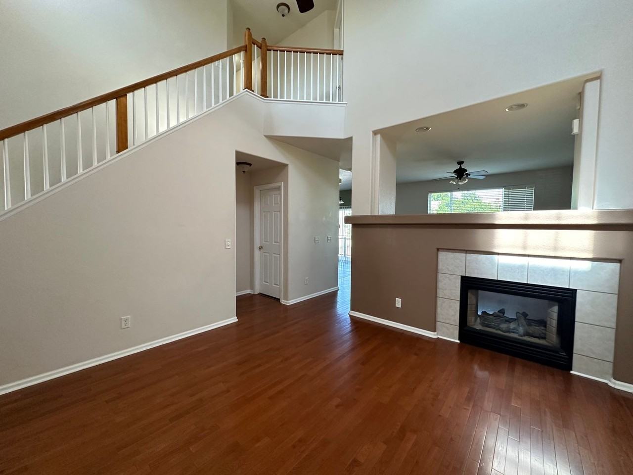 4157 Knollvale Dr - Photo 4 of 19