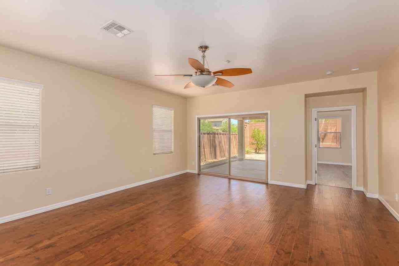 9058 W Big Oak St - Photo 3 of 29