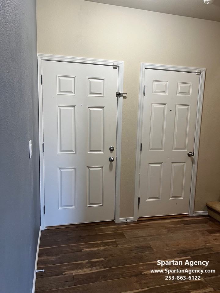 18302 114th Avenue East - Photo 7 of 22