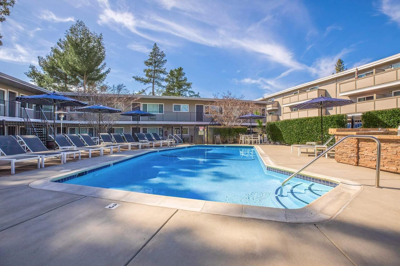 Park Lafayette - Photo 6 of 50