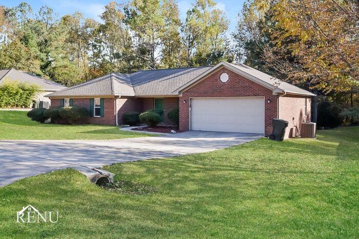 106 Hunters Hill Trl - Photo 2 of 18