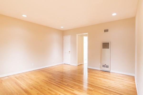 1717 Purdue Ave #6 - Photo 7 of 13