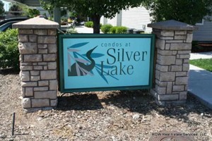 featured image of 3311 N Lakeharbor Ln #105