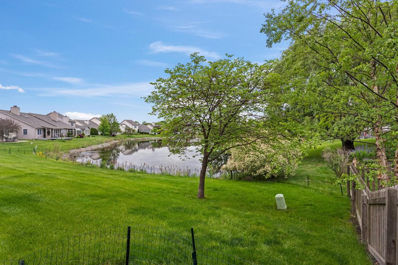 2521 Pembrook Pt #NA - Photo 3 of 19