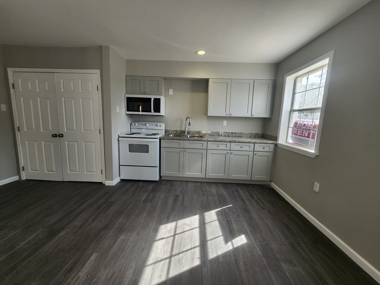 205 River Oaks Dr #A - Photo 3 of 14