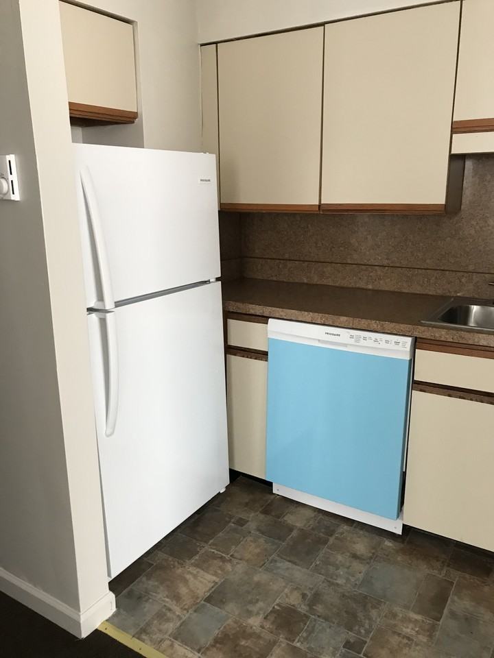 21 3rd St #1B - Photo 6 of 14