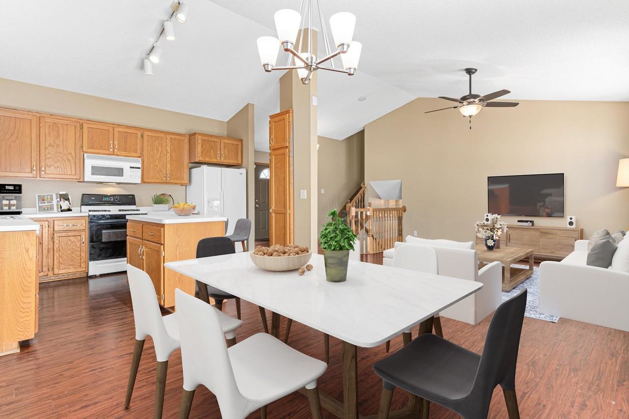 572 Amur Cir Nw #NA - Photo 6 of 30