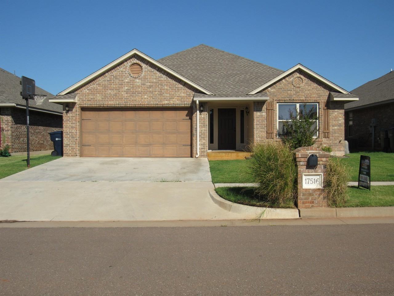 17516 Black Hawk Dr #1