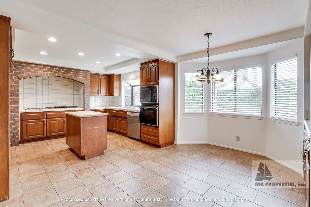24041 Jacana Cir - Photo 6 of 18