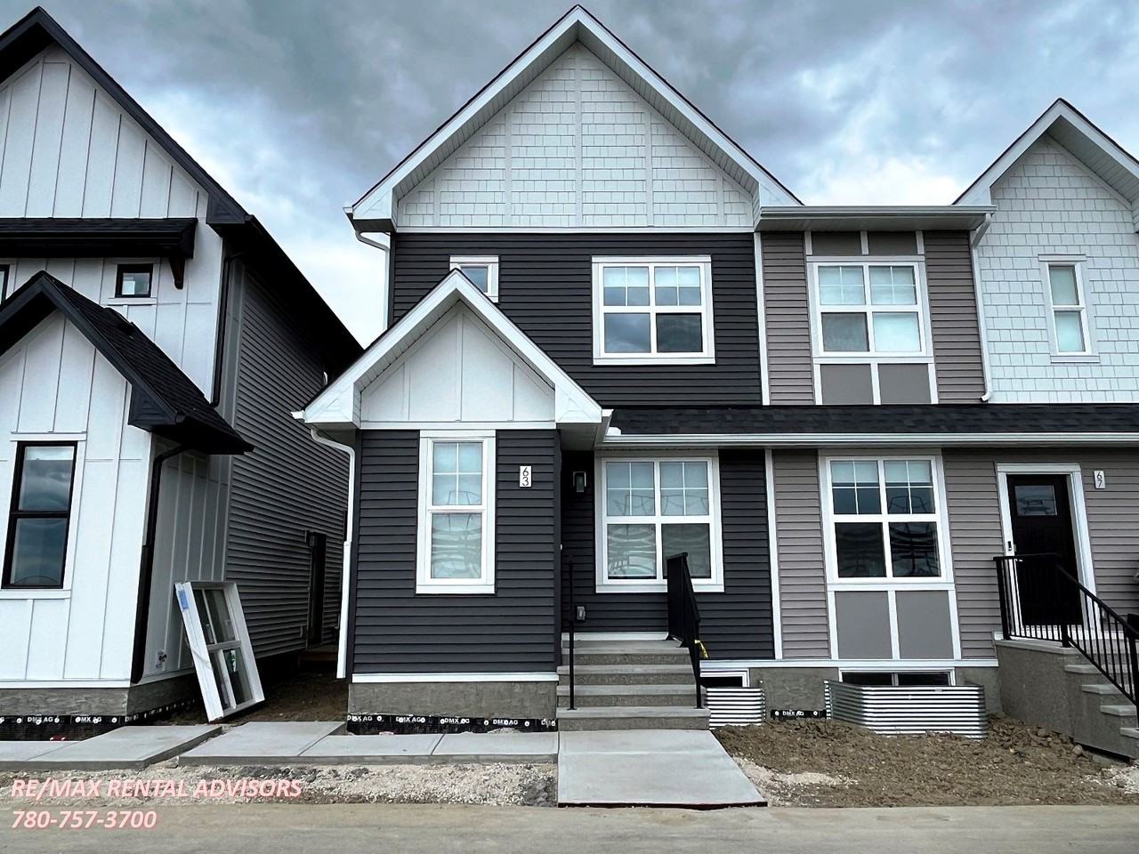 63 Homestead Gate Ne, Calgary, AB T3J 2K1, CAN 3 bedroom House Rental