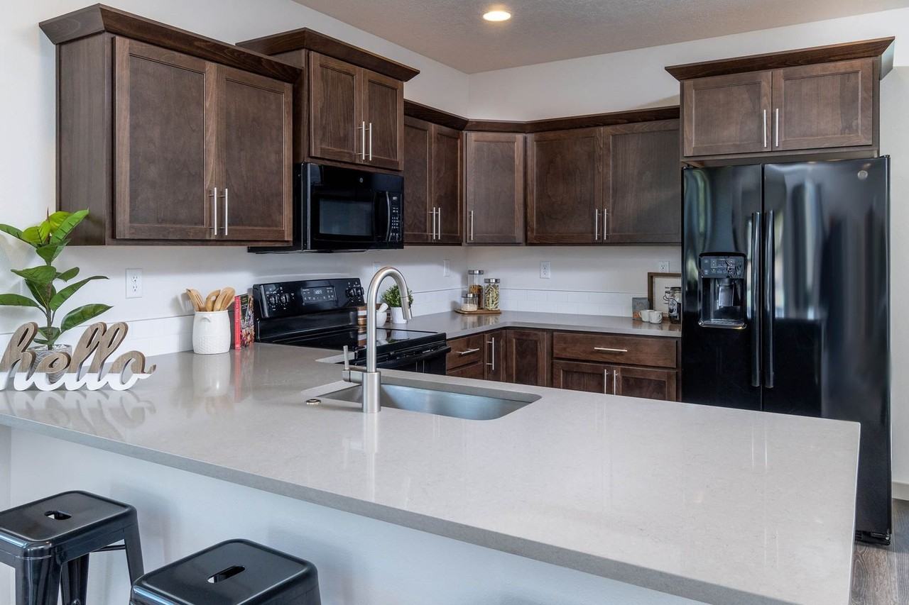 Cessna Drive - Photo 5 of 21