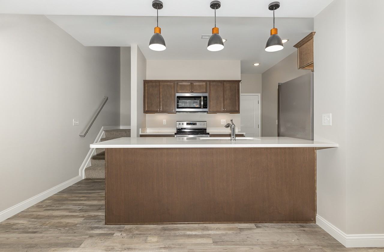 2009 Terrace Ct #2009 - Photo 6 of 21