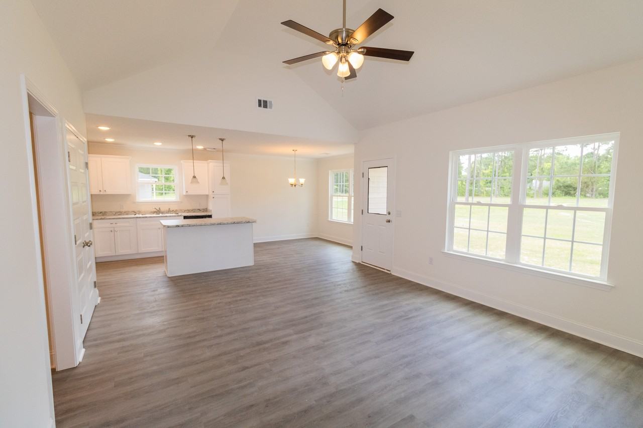 218 Pw Clifton Rd #1 - Photo 3 of 18