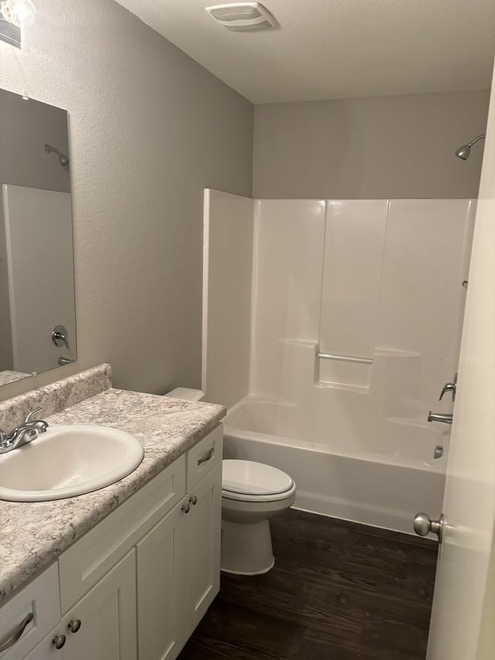 227 E Anabranch Ct #1 - Photo 4 of 12