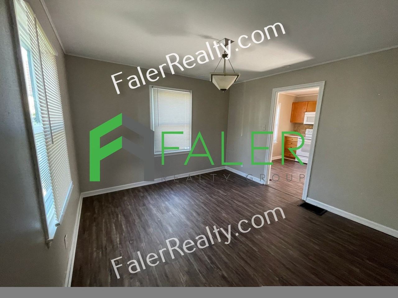 2210 Craig Dr - Photo 3 of 9