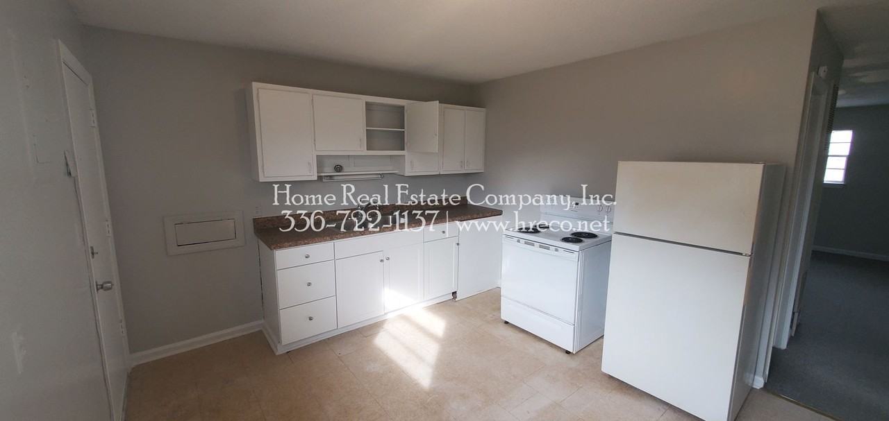 1982 Maryland Ave #C - Photo 4 of 9