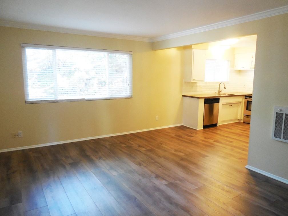 3930 Via Lucero - Photo 3 of 11