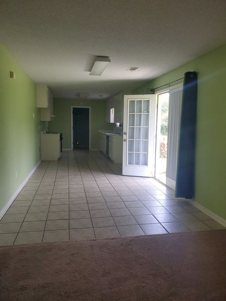 727 Macey St - Photo 4 of 7
