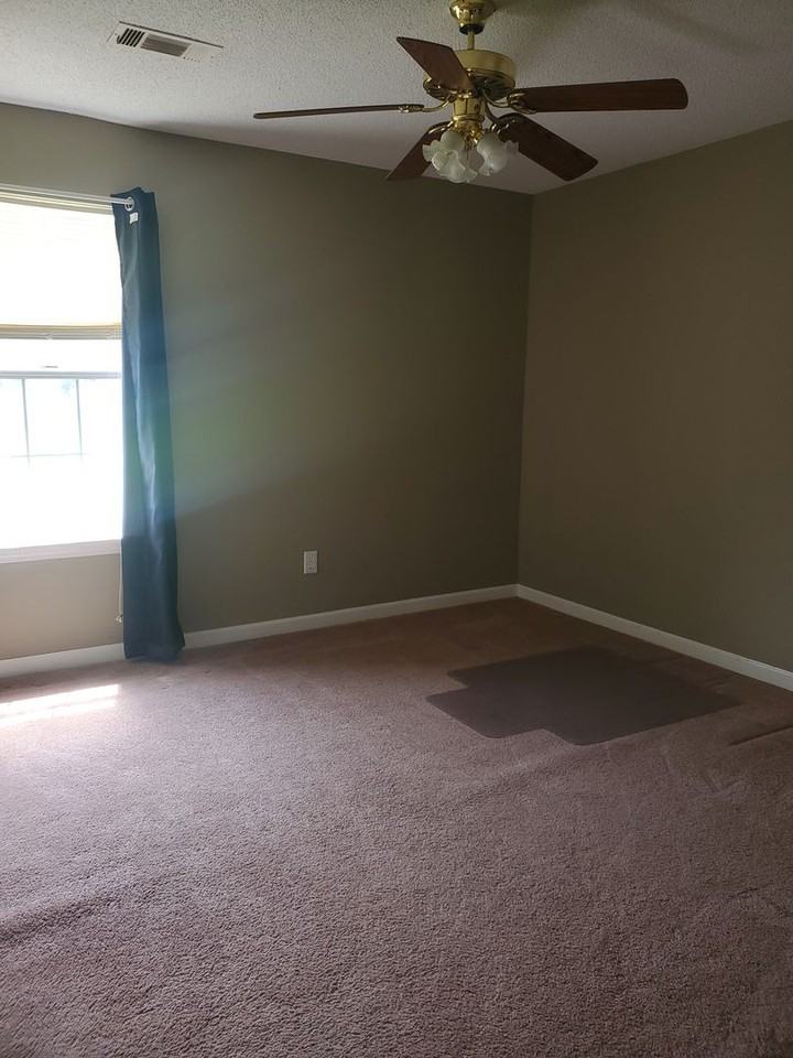 727 Macey St - Photo 6 of 7