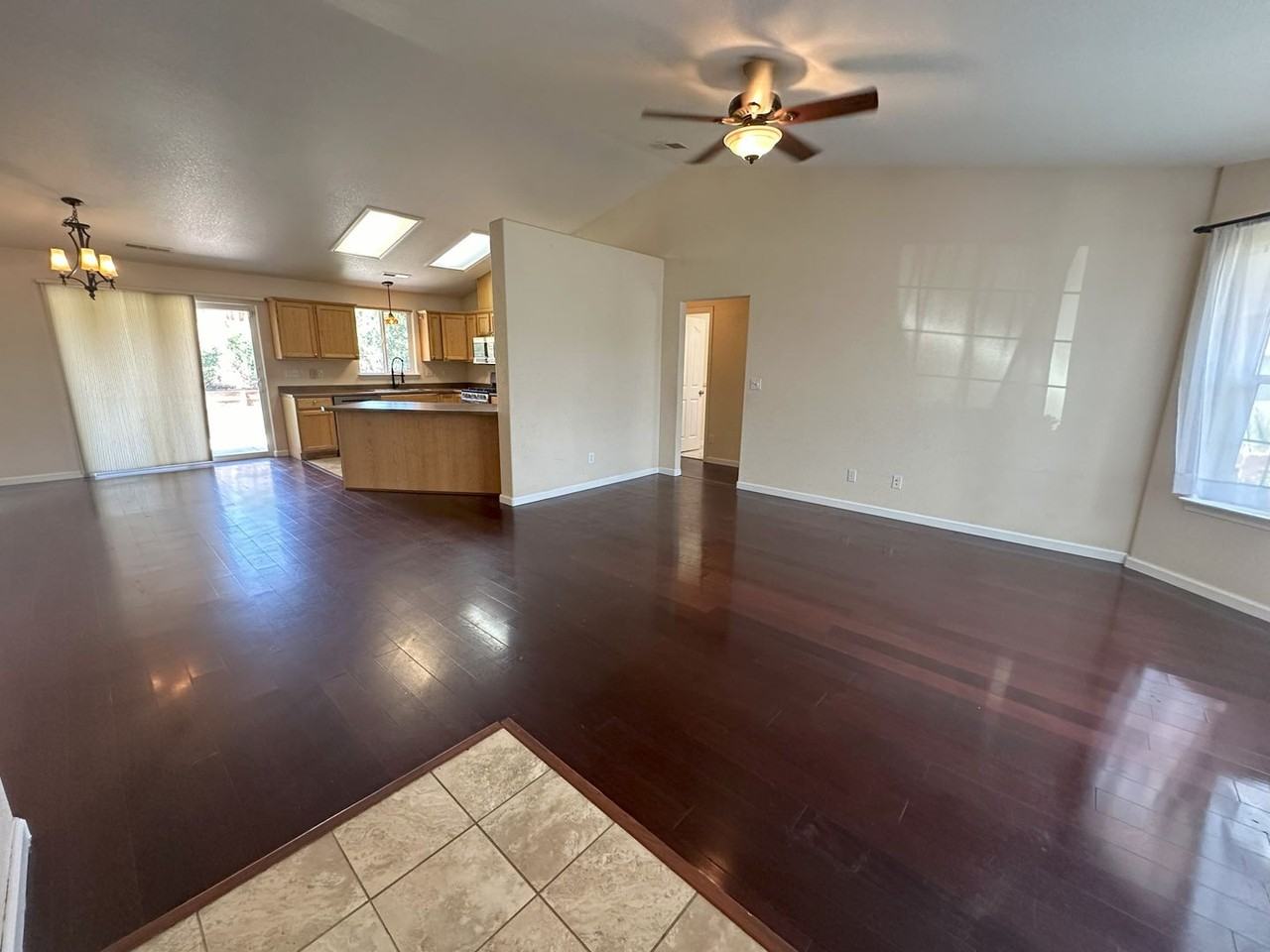 1115 Overlook Drive - Photo 4 of 20