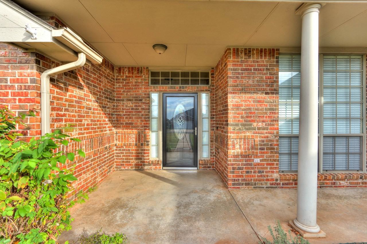 500 Loyd Ln - Photo 7 of 50