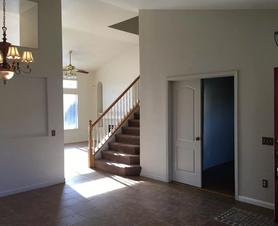 2266 Isabel Virginia Dr - Photo 2 of 7