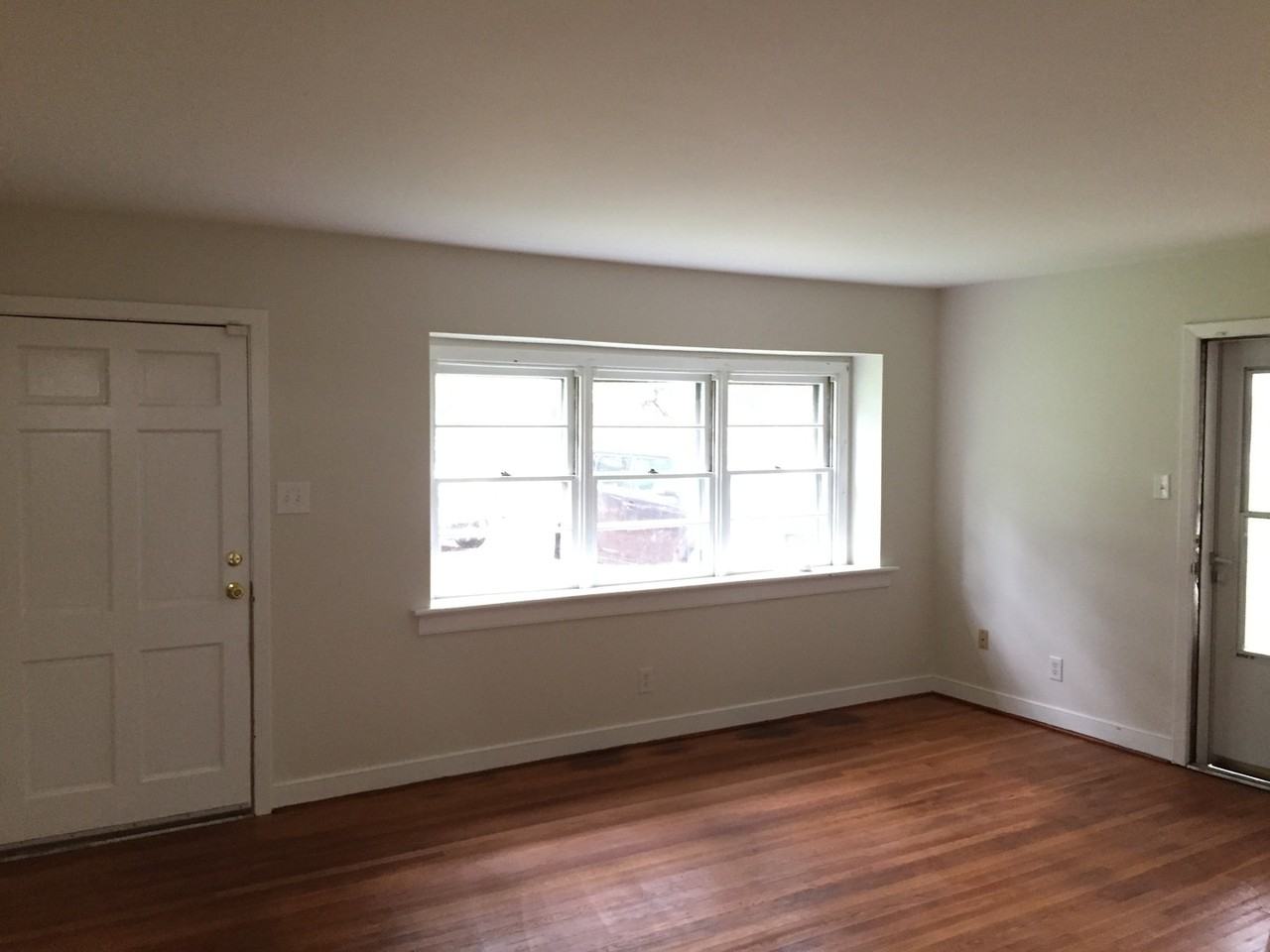 4008 Wilmont Dr - Photo 7 of 39