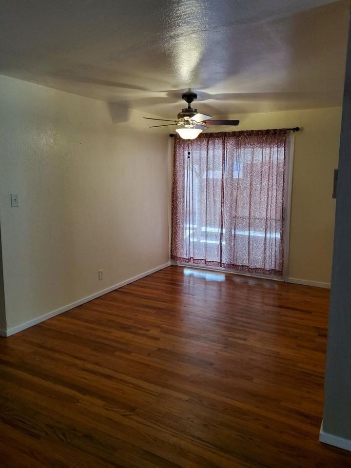 1605 Valerie Way - Photo 3 of 14