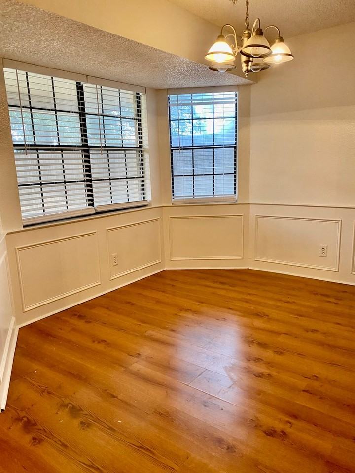 6408 Dunbar Dr - Photo 4 of 11