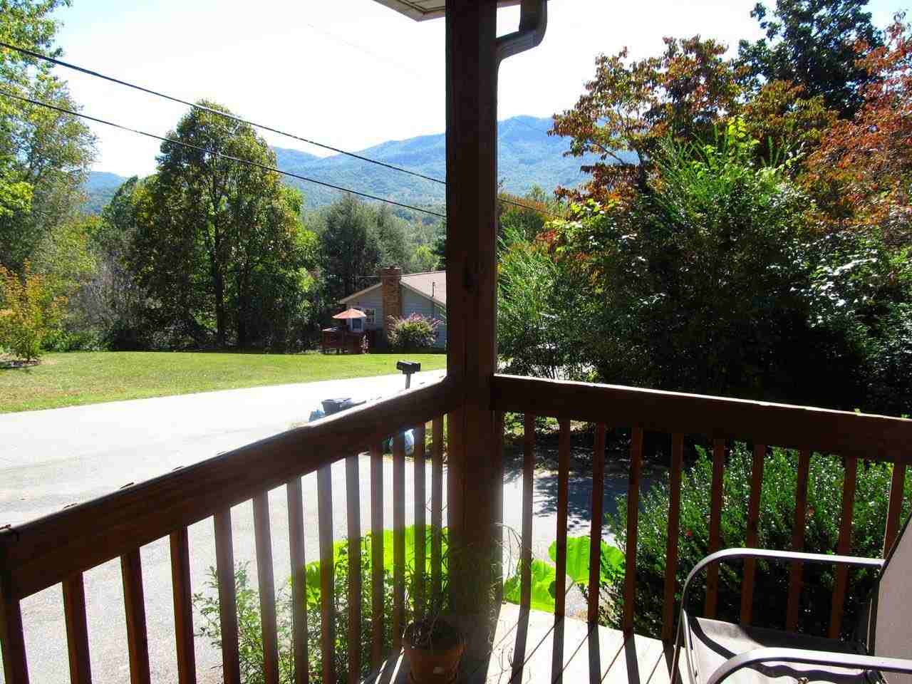 208 Gatchell St - Photo 2 of 12