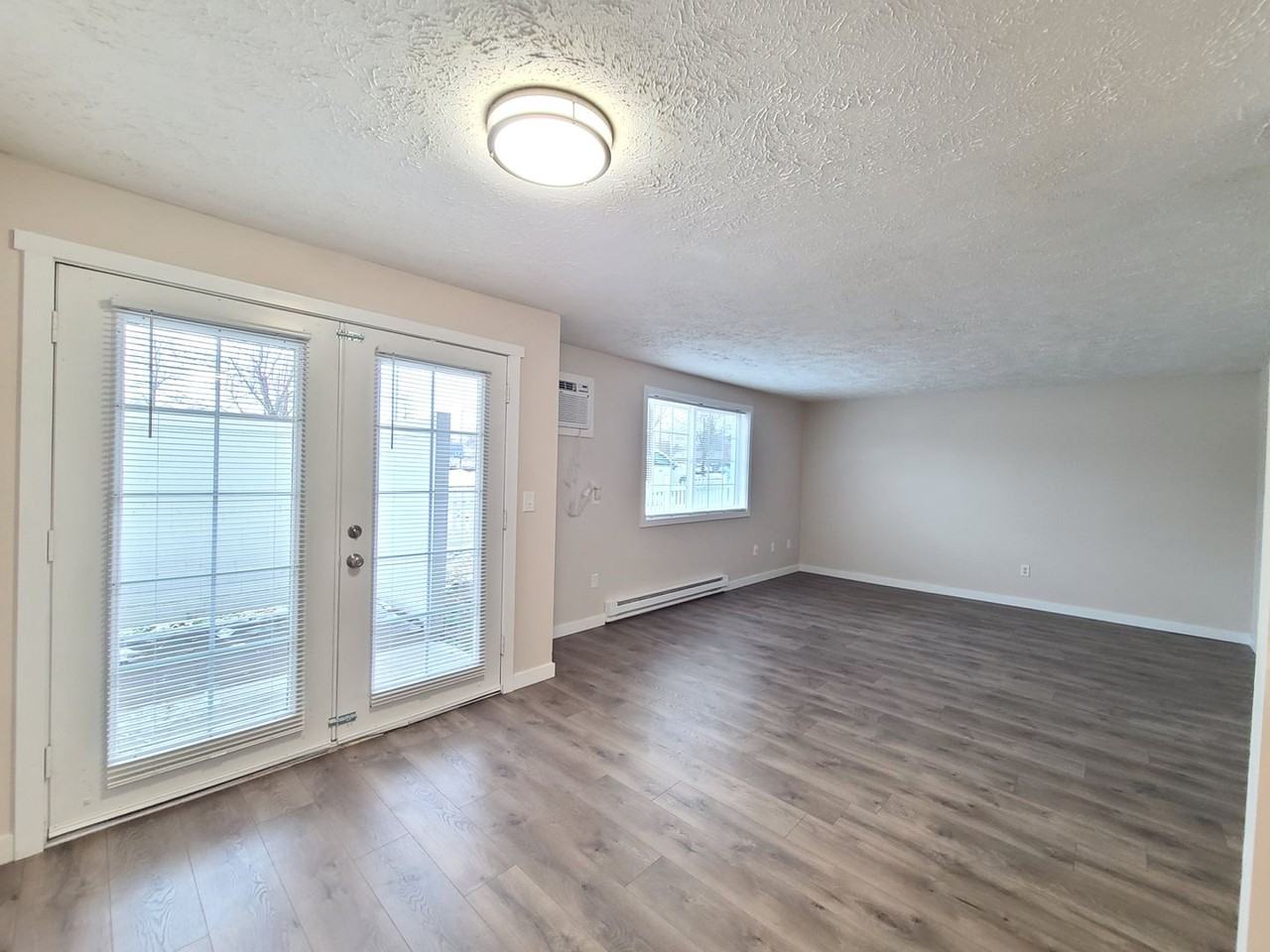 1712 W 2nd Ave - Photo 4 of 14