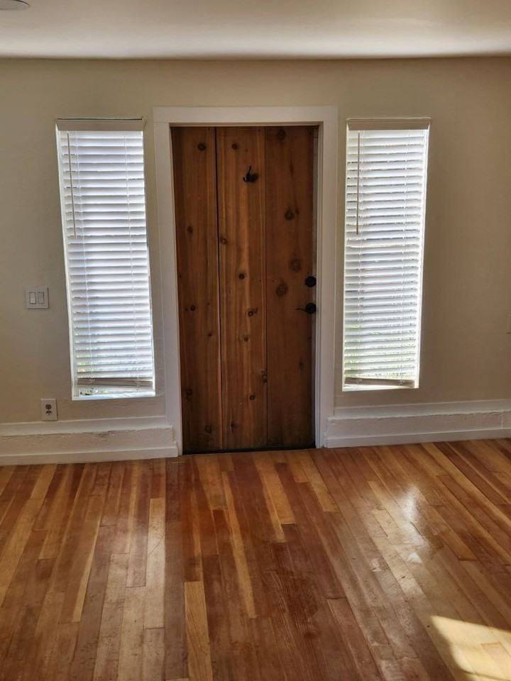 3433 Willow St #2 - Photo 5 of 14